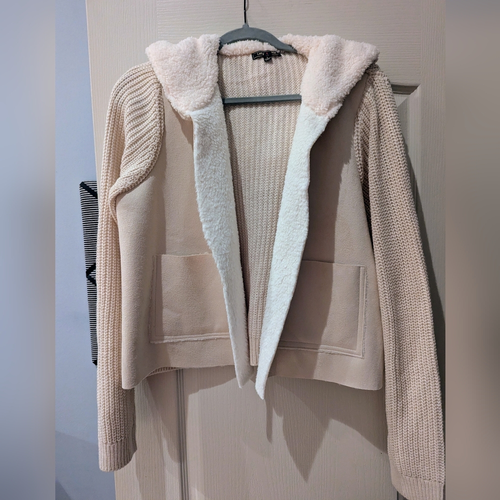 LETY & ME Sasha Faux Suede Short Sherpa Coatigan.